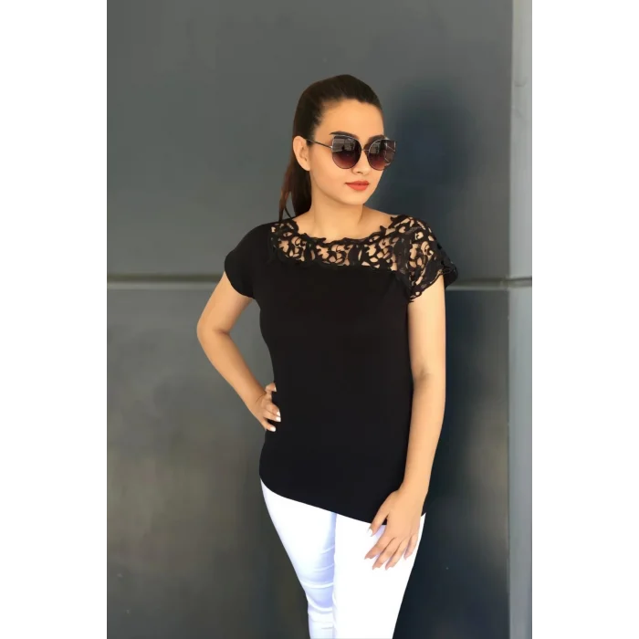 Robası Güpür Bluz