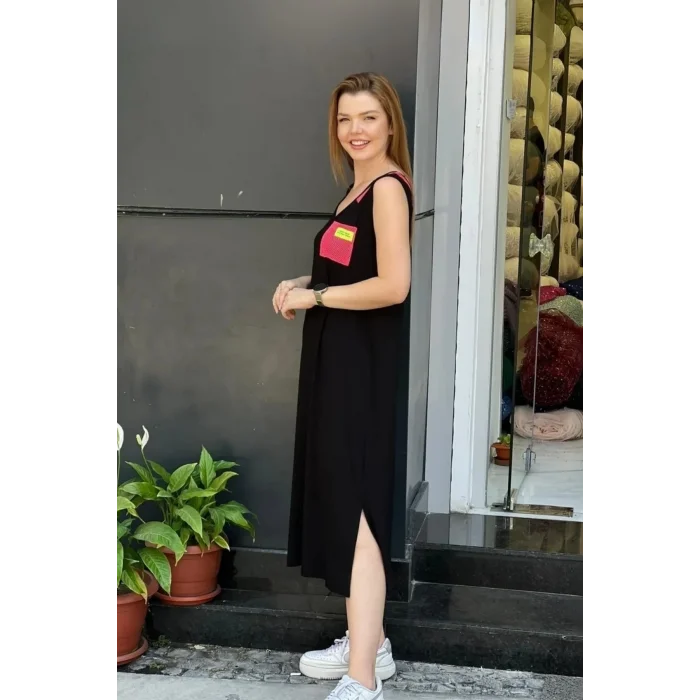 Sırtı Çarpraz Biyeli Yırtmaçlı Elbise