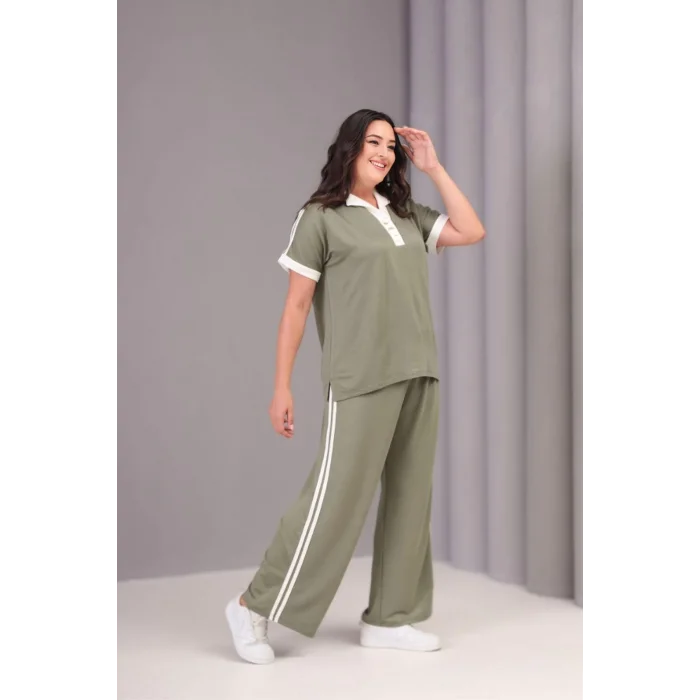 Yakası Düğmeli Çizgili Takım