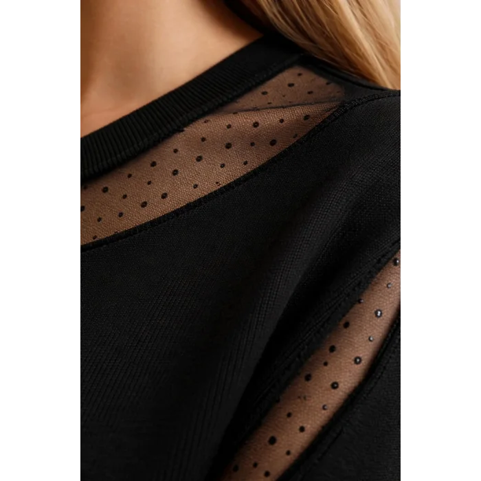 Yakası Kolları TaşlıTüllü Bluz