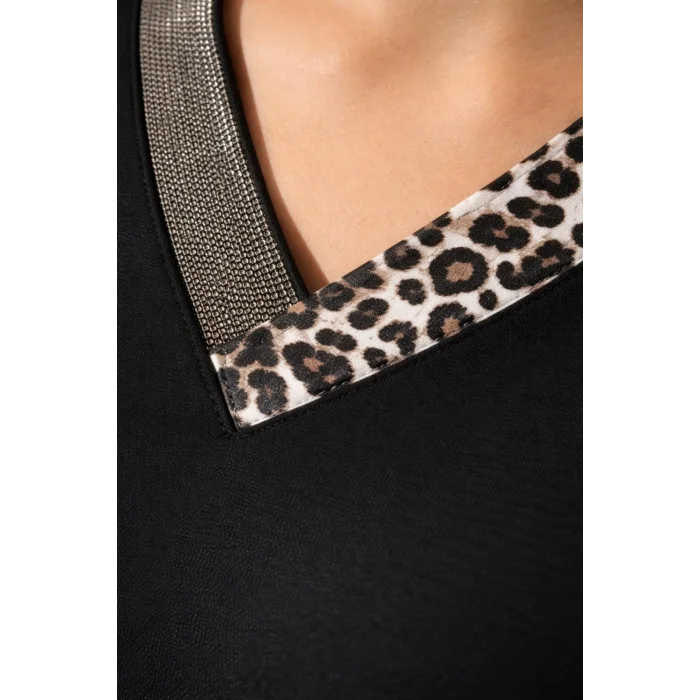 Yakası Leopar Taş Baskılı Bluz