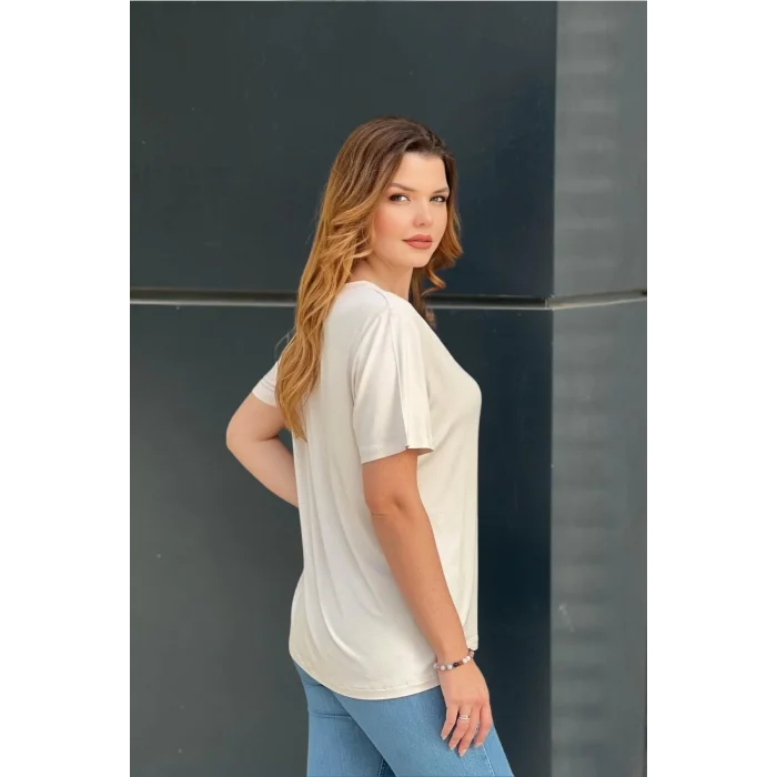 Yakası Sim Detaylı Bluz