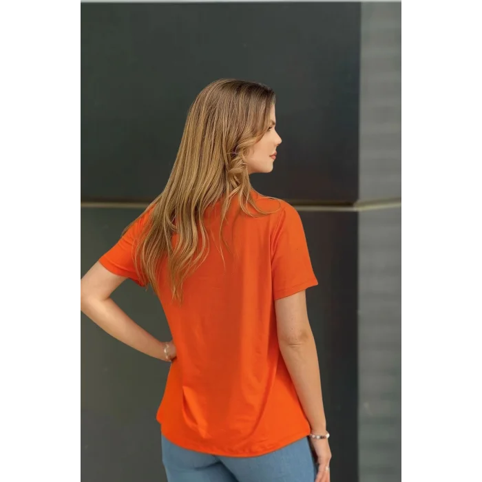 Yakası Sim Detaylı Bluz