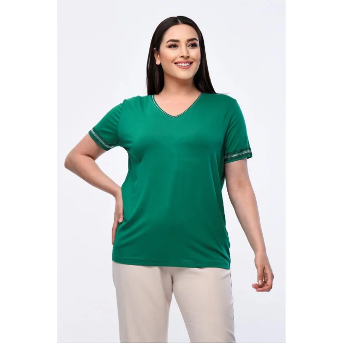 Yakası Taş Baskılı Kolları Şeritli Bluz