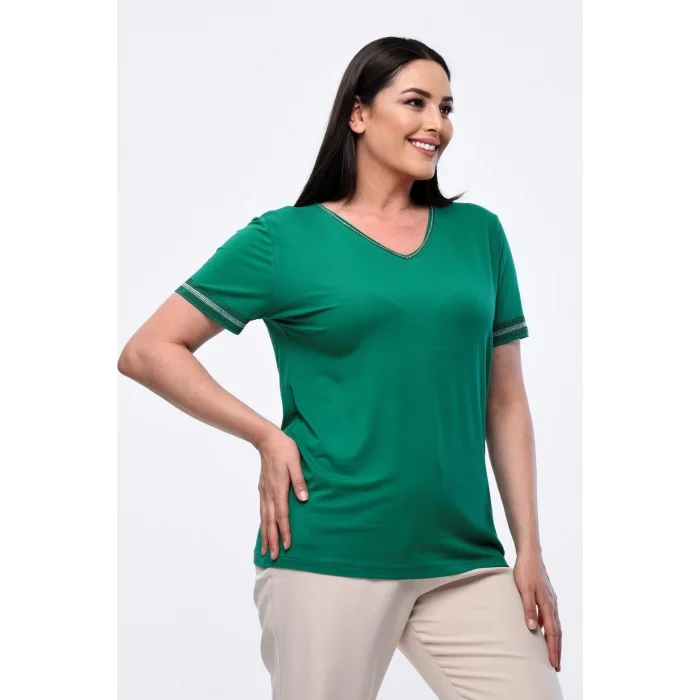 Yakası Taş Baskılı Kolları Şeritli Bluz