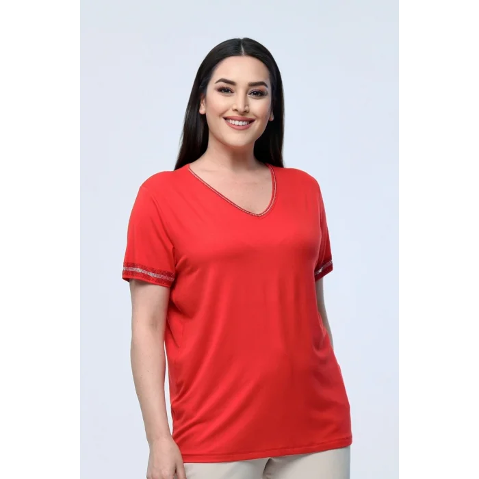 Yakası Taş Baskılı Kolları Şeritli Bluz