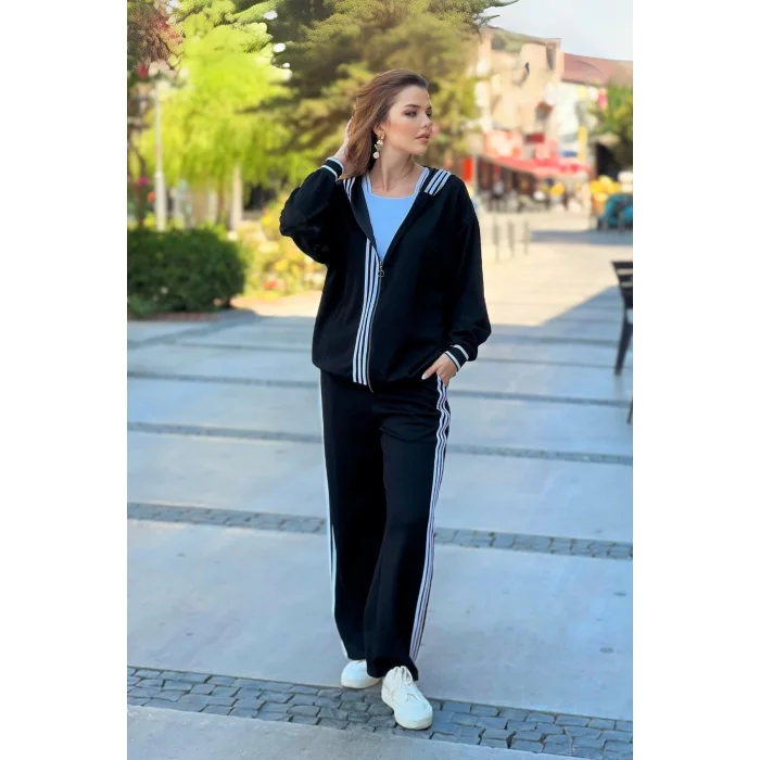 Yanları Şeritli Kapüşonlu Takım