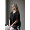Yakası Pullu Şifon Pelerin Bluz