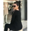 Kolları Lazer Kesim Pullu Bluz