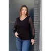 Kolları Tül Taş Taskılı Bluz