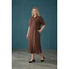 Yakası Taşlı Yırtmaçlı Elbise