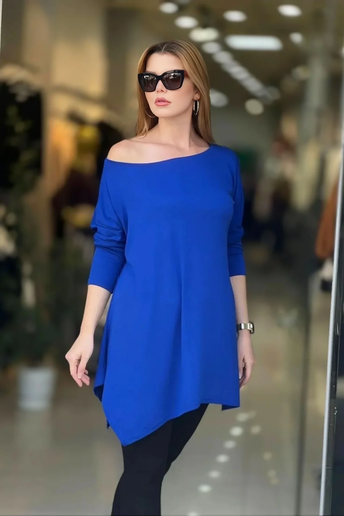 Kayık Yaka Asimetrik Bluz