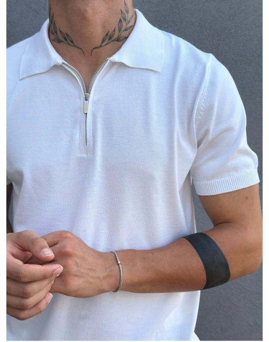 Beyaz Fermuarlı Polo Yaka T-Shirt
