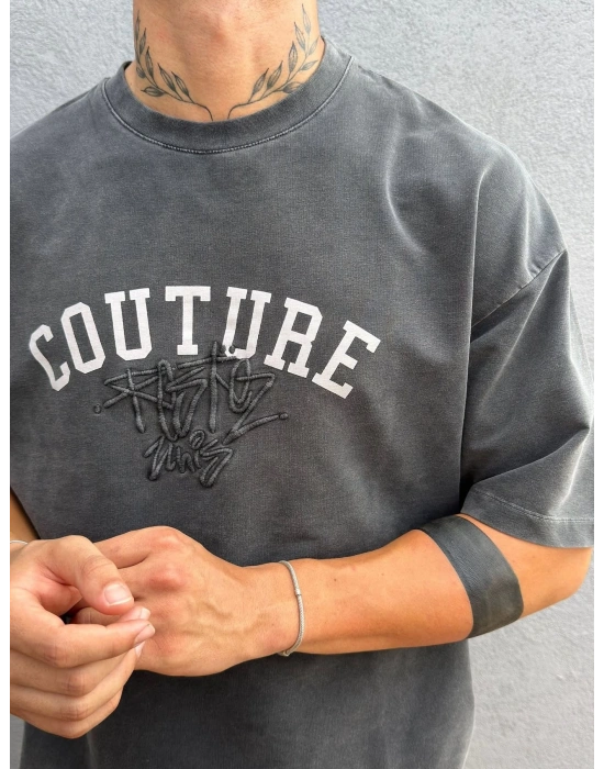 Koyu Gri Asit Yıkamalı Nakış Detaylı Oversize T-Shirt