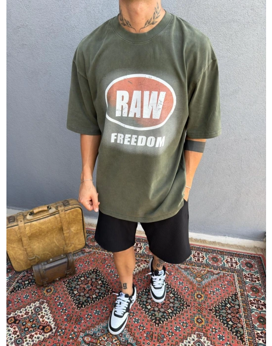 Yeşil Yıkamalı Baskılı Oversize T-Shirt