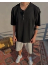 Siyah Düğmeli Waffle Kumaş Rahat Kesim T-Shirt