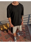 Siyah Yaka Detay Waffle Kumaş Rahat Kesim T-Shirt