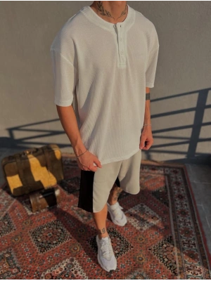 Beyaz Düğmeli Waffle Kumaş Rahat Kesim T-Shirt
