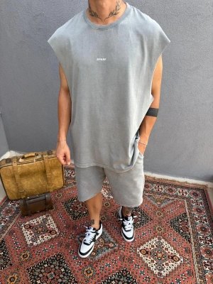 Gri Asit Yıkamalı Kolsuz T-Shirt