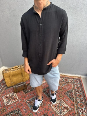Siyah Hakim Yaka Yarım Oversize Keten Gömlek