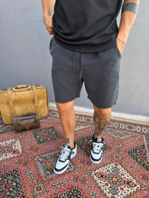 Siyah Tensel Kumaş Şort