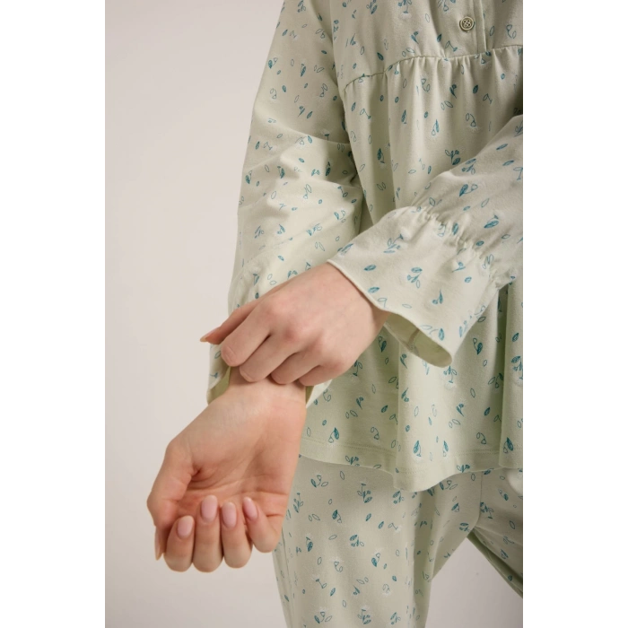 MİNT YEŞİLİ DÜĞMELİ PİJAMA TAKIMI