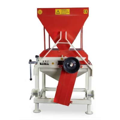 Özenirler Yem Ezme Makinesi 50lik Şaftlı