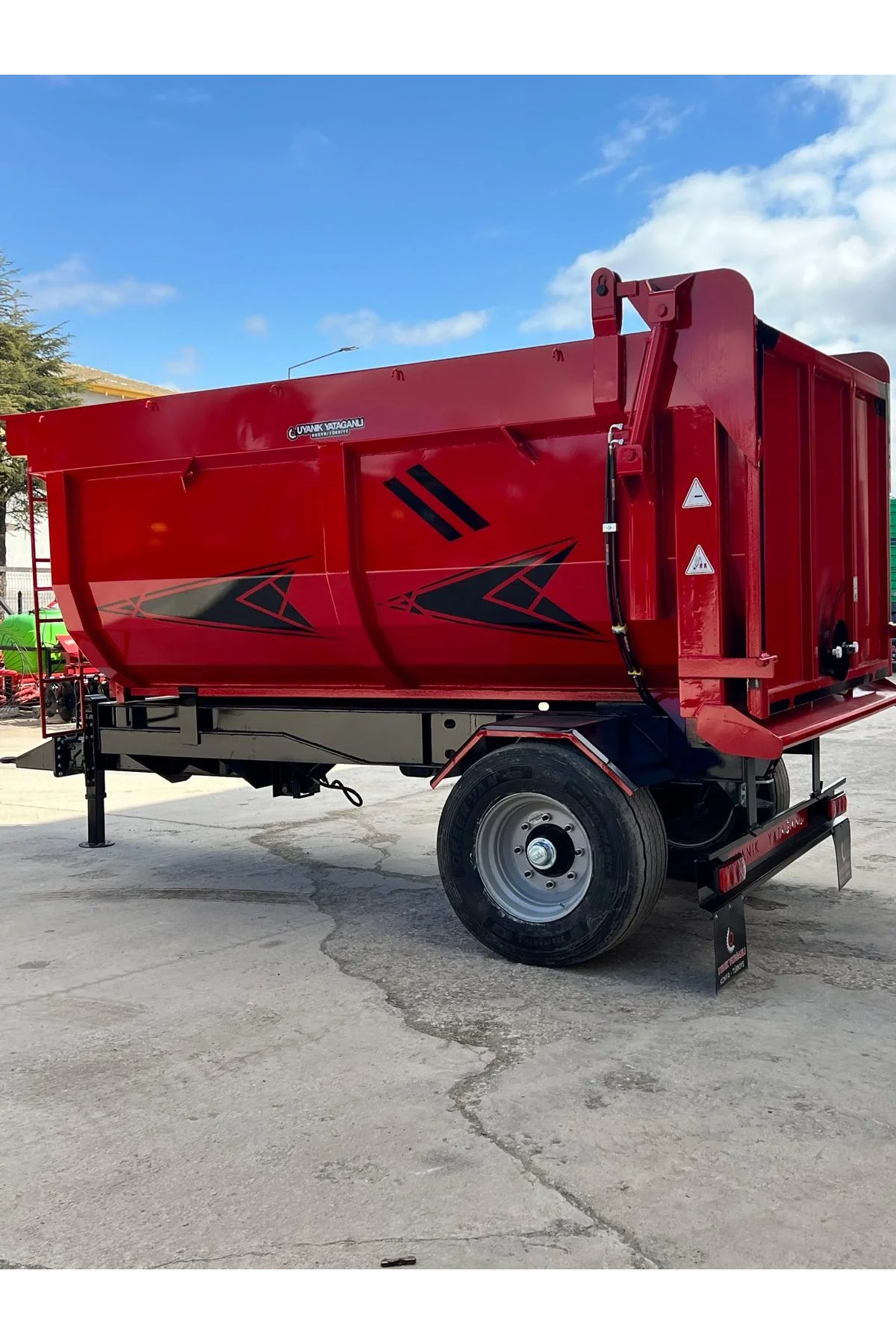 Uyanık Yatağanlı Tek Dingil Havuz Kasa Römork