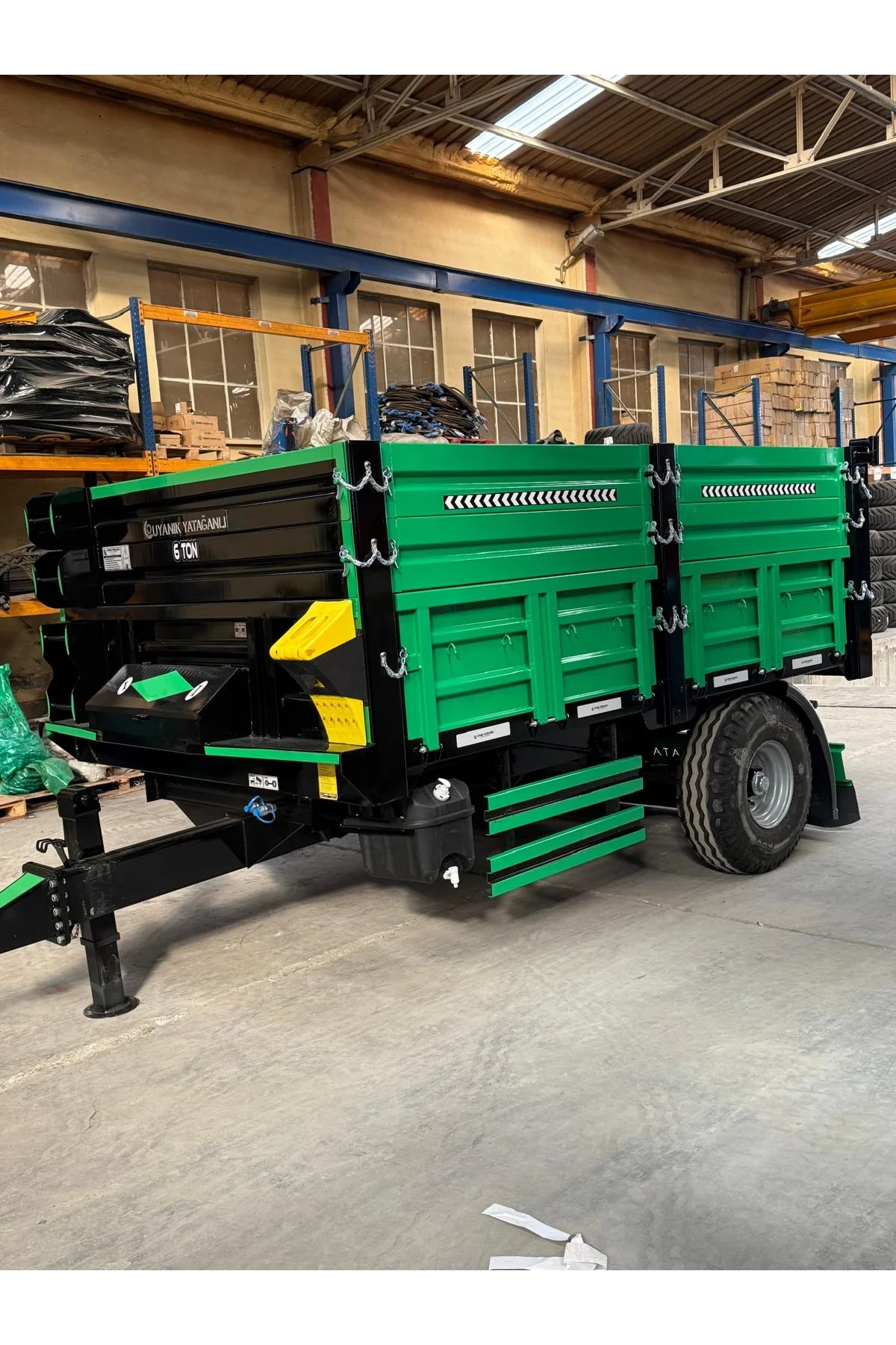 Uyanık Yatağanlı Tek Dingil Havuz Kasa Römork