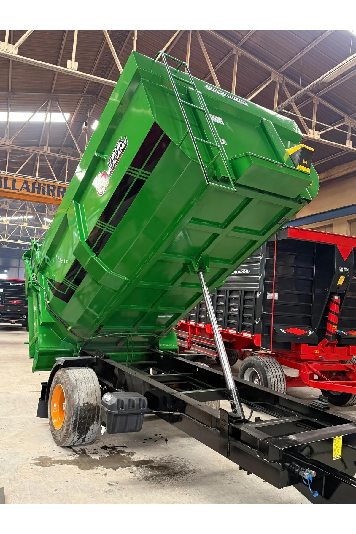 Uyanık Yatağanlı Tek Dingil Havuz Kasa Römork