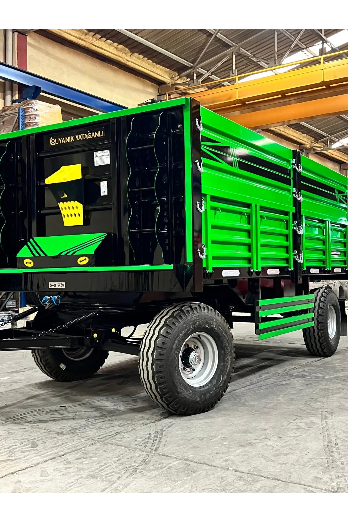 Uyanık Yatağanlı Çift Dingil Römork