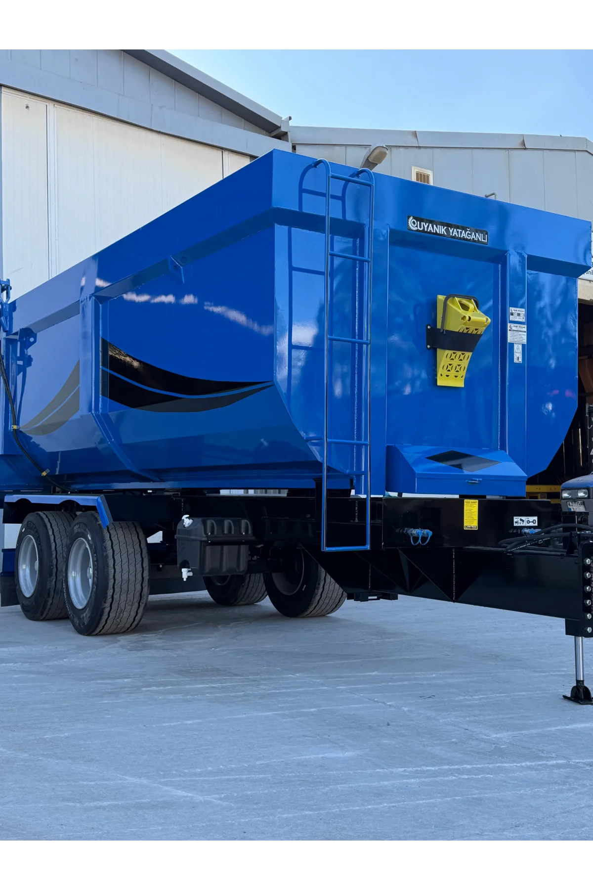 Uyanık Yatağanlı Tandem Dingil Havuz Kasa Römork