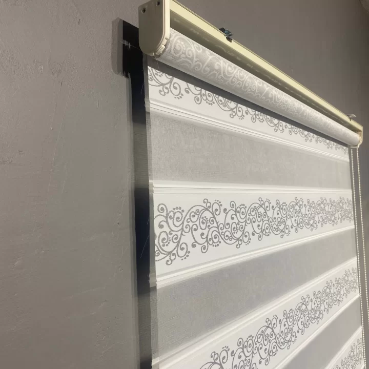 Jakar Sarmaşık Desen Plise Zebra Perde