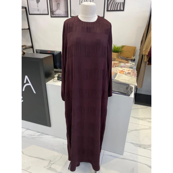 NURCAN ÇETİN KENDİNDEN DESENLİ ELBİSE