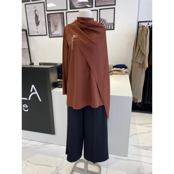 PARLA YAKA DETAYLI GÖMLEK