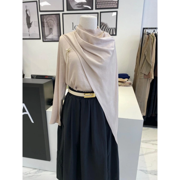 PARLA YAKA DETAYLI GÖMLEK