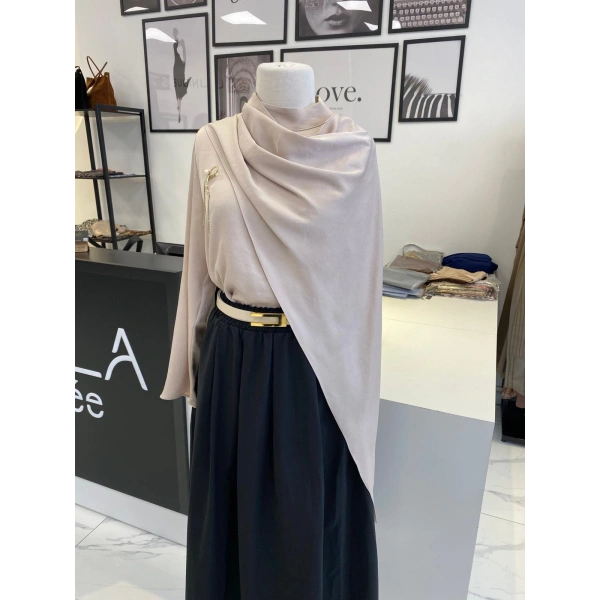 PARLA YAKA DETAYLI GÖMLEK