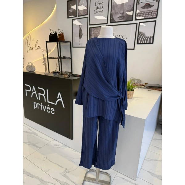 PARLA KRUVAZE BAĞLAMALI TAKIM