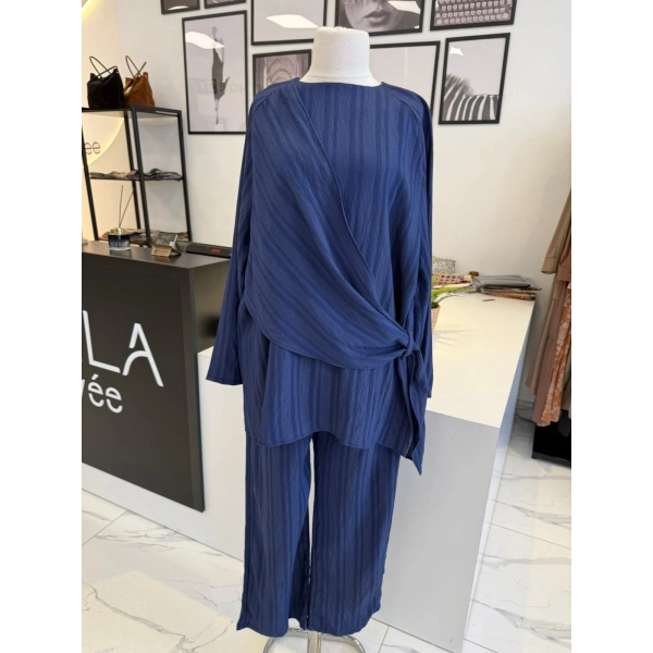 PARLA KRUVAZE BAĞLAMALI TAKIM