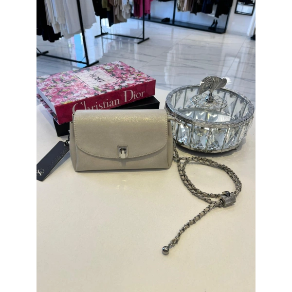 Matilda Rose Zincirli Mini Çanta
