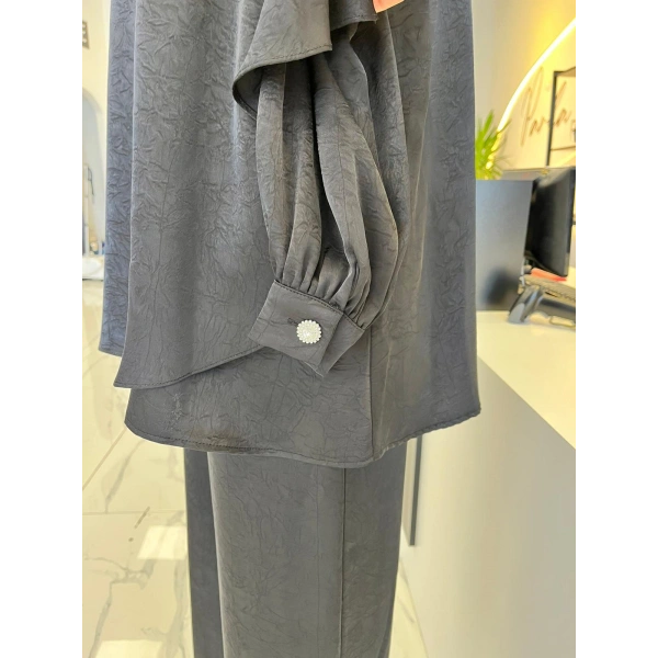 Otto Desigen Omuzdan Düğmeli Pantolonlu Tunik Takım