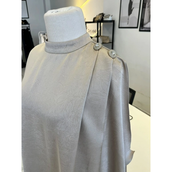 Otto Desigen Omuzdan Düğmeli Pantolonlu Tunik Takım