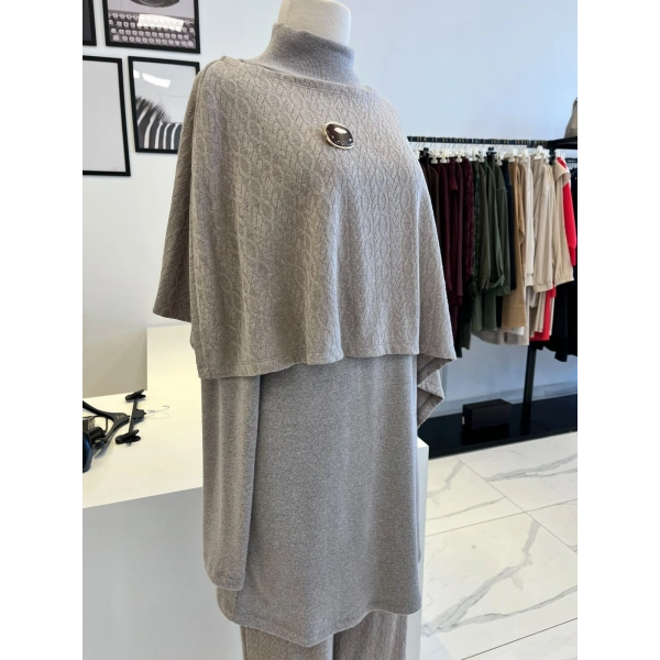 Orhan Store Pelerinli Desenli Pantolon Takım