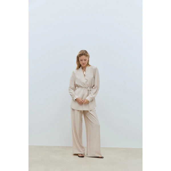 BOOD Dökümlü V Yaka Taş Rengi Bluz