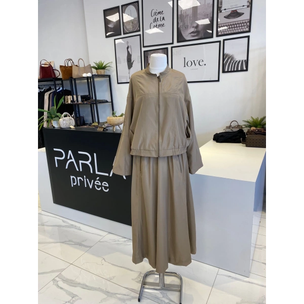 nurcan çetin 25544 etekli takım