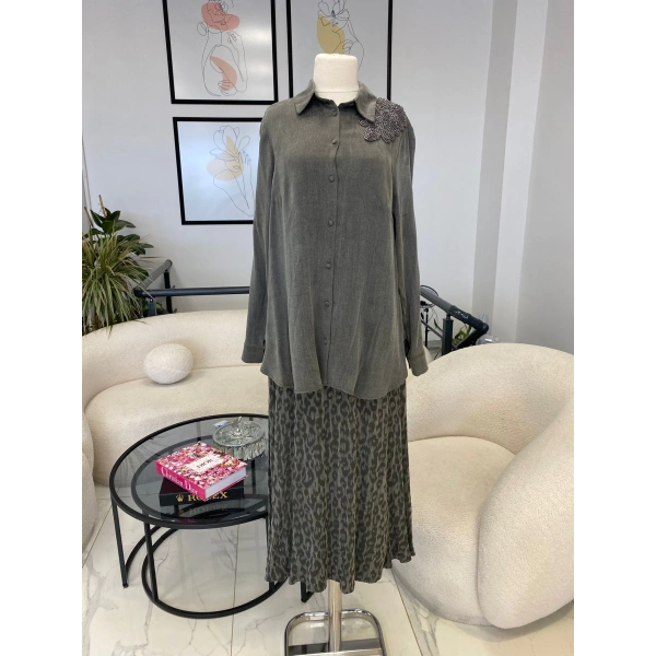 NURCAN ÇETİN GRİ ETEKLİ TAKIM