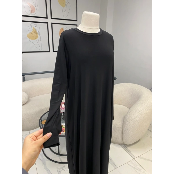 NURCAN ÇETİN SİYAH İÇ ELBİSE