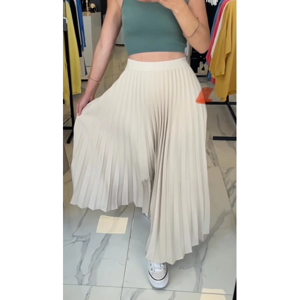 Nuss Pliseli Bej Etek