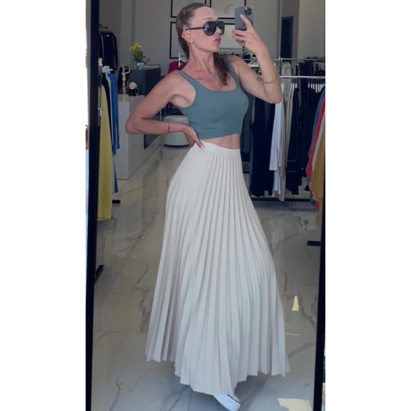 Nuss Pliseli Bej Etek