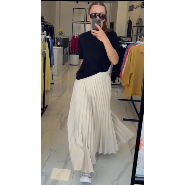 Nuss Pliseli Bej Etek